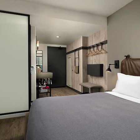 Готель Moxy Chicago Downtown Екстер'єр фото