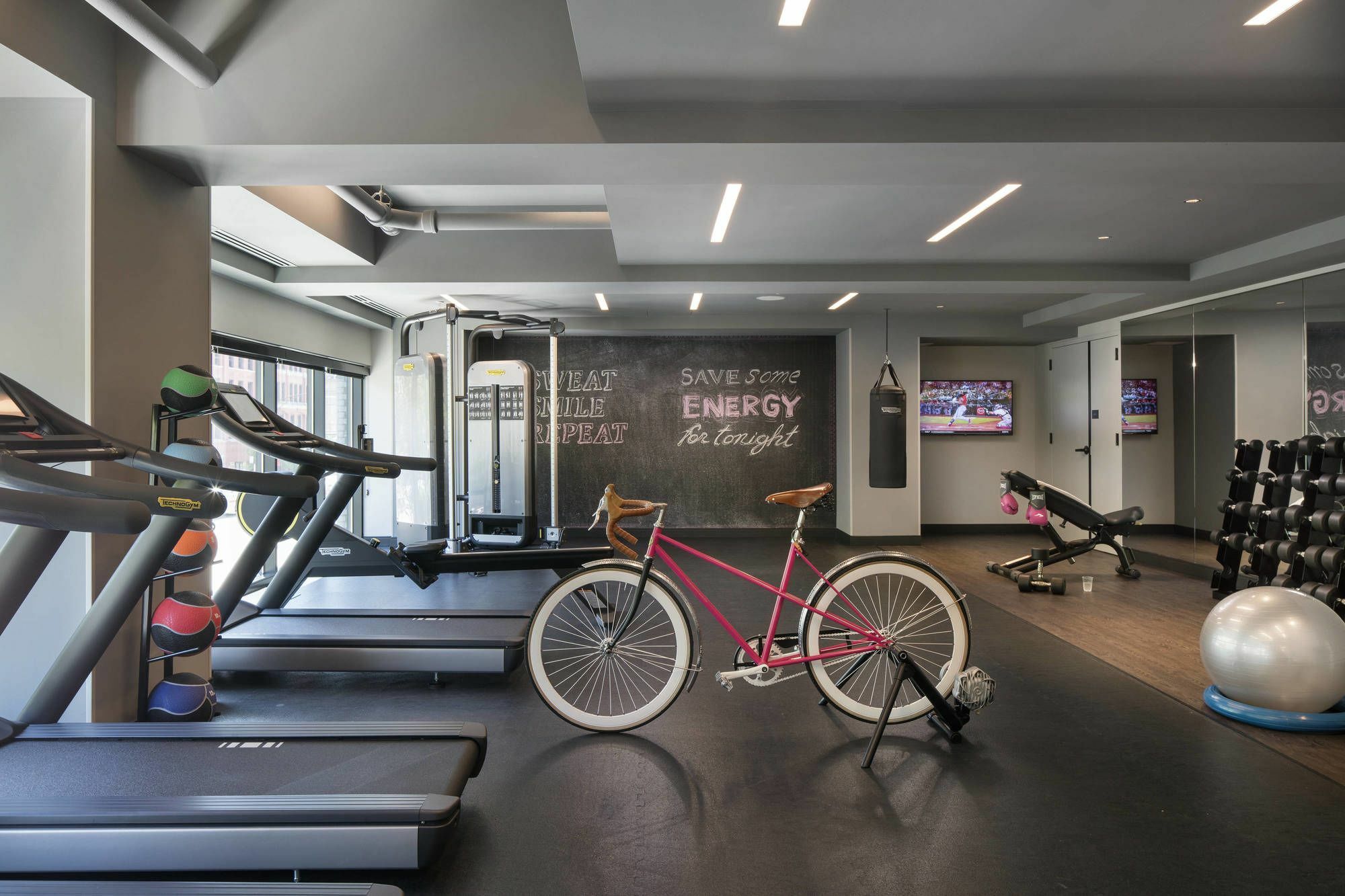 Готель Moxy Chicago Downtown Екстер'єр фото